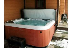 Hoffman House - 4 Bedroom Home Mountain View + Private Hot Tub กรานบี ภายนอก รูปภาพ